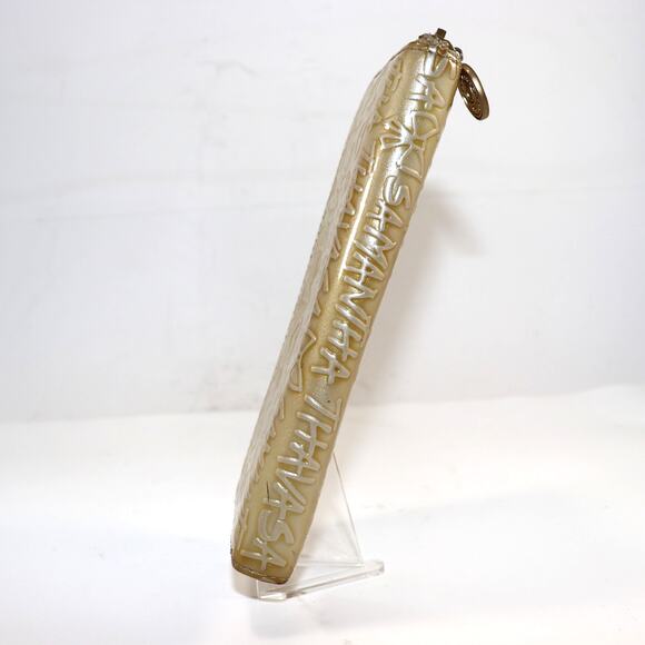 Samantha Thavasa Embossed Zip Wallet – Beige Patent Logo Print - Picture 5 of 8